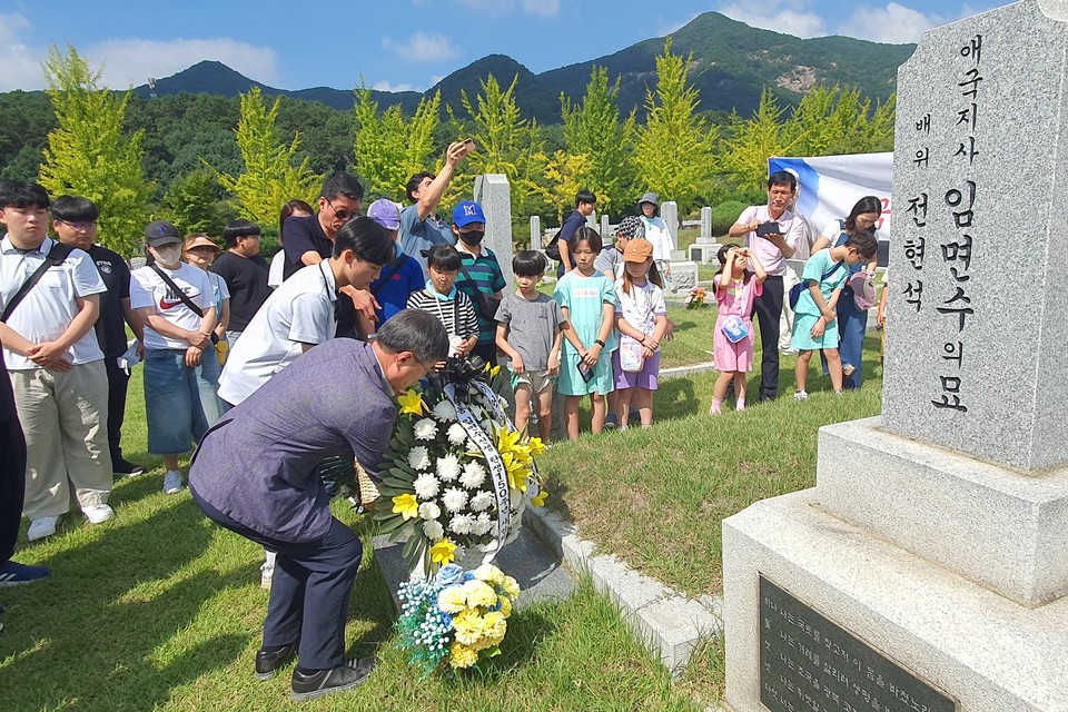 ▲ 수원의 독립운동가 필동 임면수 선생 탄생150주년 기념사업회(아래 기념사업회)가 8월 31일 국내 독립운동 역사탐방을 성황리에 진행했다.